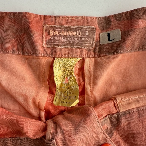 Da-Nang VTG Y2K 100% Silk Embroidered Tie Dye Camo Peach Utility Shorts L - Picture 7 of 12